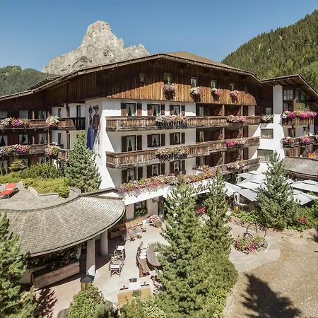 Hotel La Perla: The Leading Hotels Of The World-2