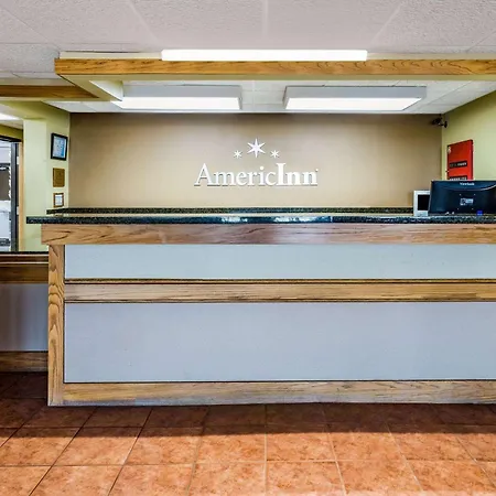 Americinn By Wyndham Blue Earth-2