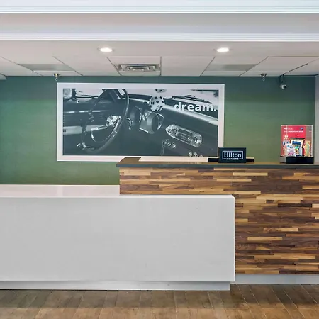 Hampton Inn Atlanta-Woodstock-2