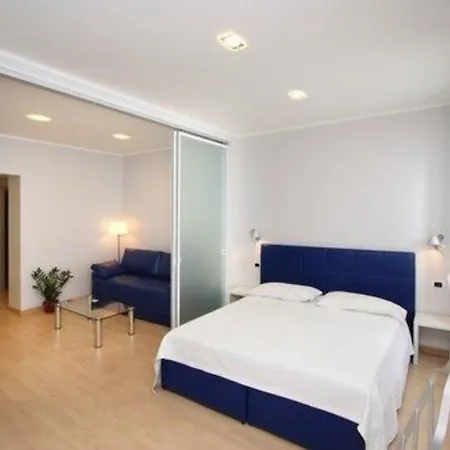 Hotel Roma-3