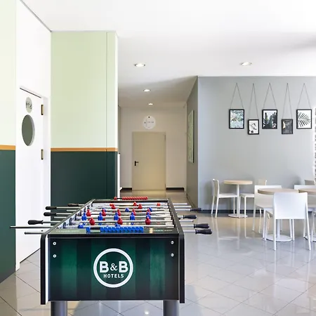 B&B Hotel Faenza-3