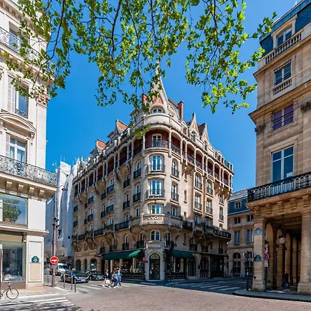 La Clef Louvre Paris By The Crest Collection-3