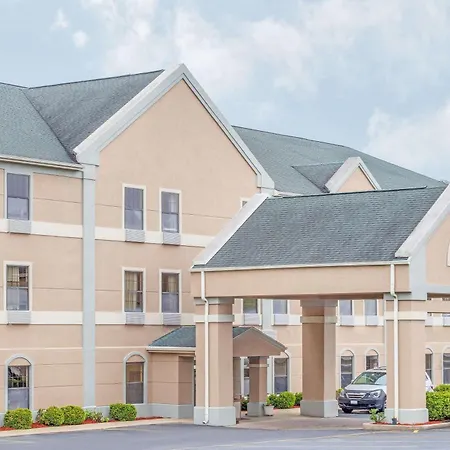 Super 8 By Wyndham Freeport-3