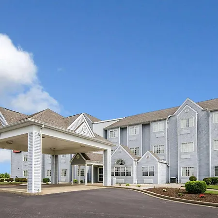 Econo Lodge Inn & Suites Evansville East-2