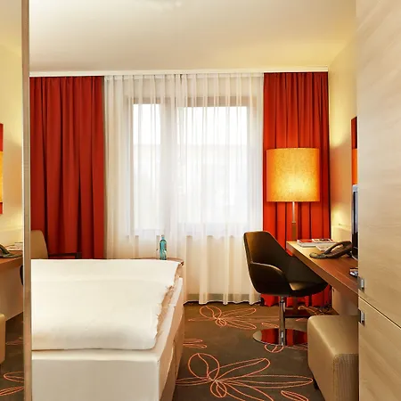 Sunday Hotel Hannover-2