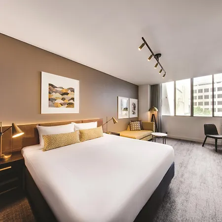 Vibe Hotel Sydney-3