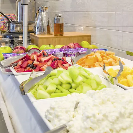 Doubletree By Hilton Boston Logan Airport Chelsea-3