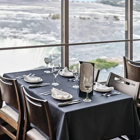 Tower Hotel At Fallsview-2