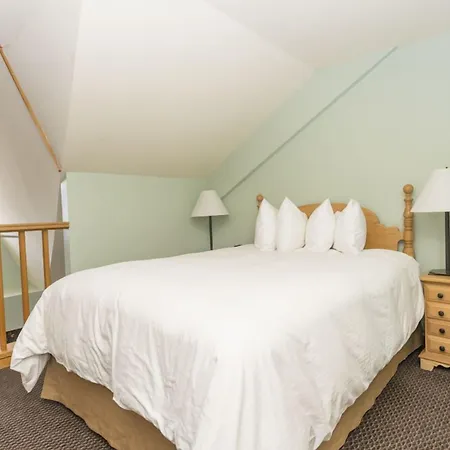 Sugarloaf Mountain Hotel-3