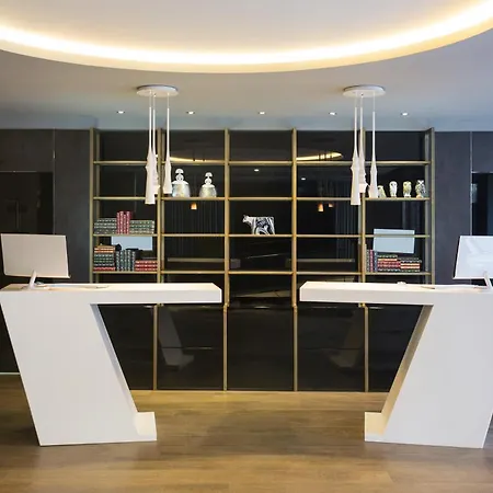 Mercure Madrid Centro-3
