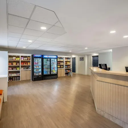 Sonesta Simply Suites Jersey City-2