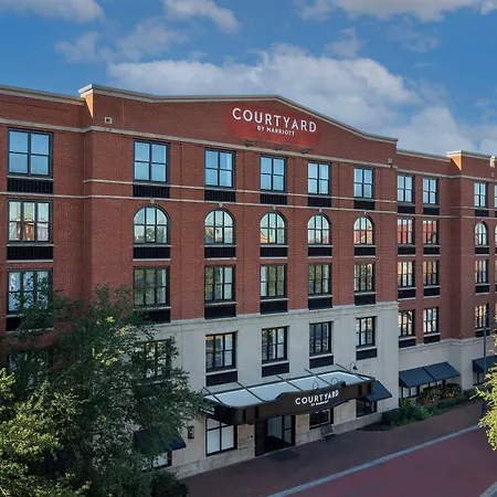 Courtyard By Marriott Savannah Downtown - Historic District-3