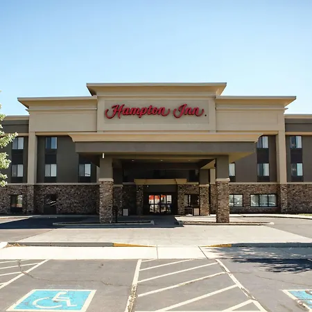 Hampton Inn Mitchell-2