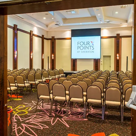 Qoya Hotel Curitiba, Curio Collection By Hilton-3