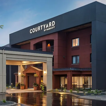 Courtyard Minneapolis St. Paul/Roseville-2