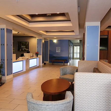 Holiday Inn Express Hotel & Suites Ashland By Ihg-2