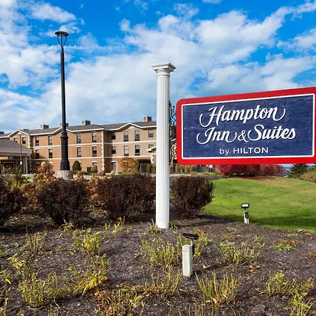 Hampton Inn & Suites Petoskey-2