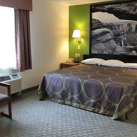 Super 8 By Wyndham Price-2