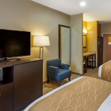 Comfort Inn Evanston I-80-3