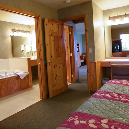 Poulsbo Inn & Suites-3