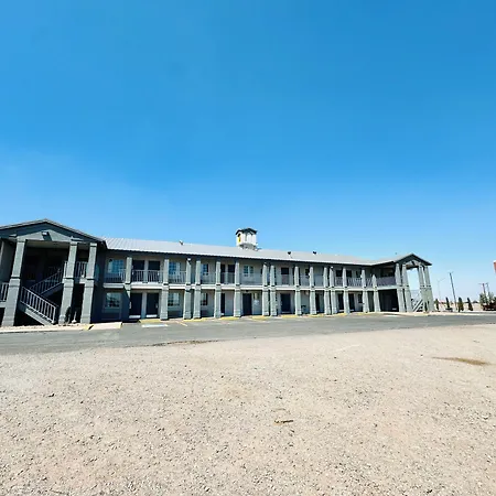 Super 8 By Wyndham Van Horn-2