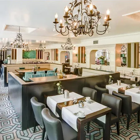 Hotel Moers Van Der Valk-2