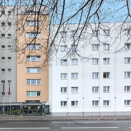 Novum Hotel Aldea Berlin Centrum-3