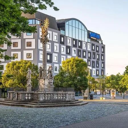 Park Inn By Radisson Danube Bratislava-2