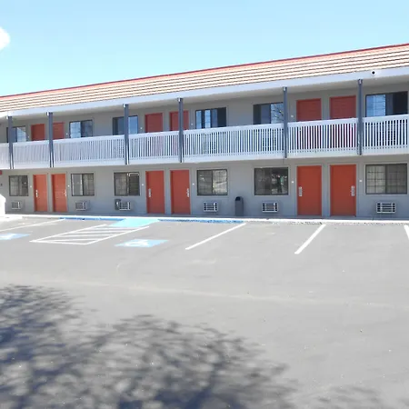 Econo Lodge Flagstaff East I-40-2