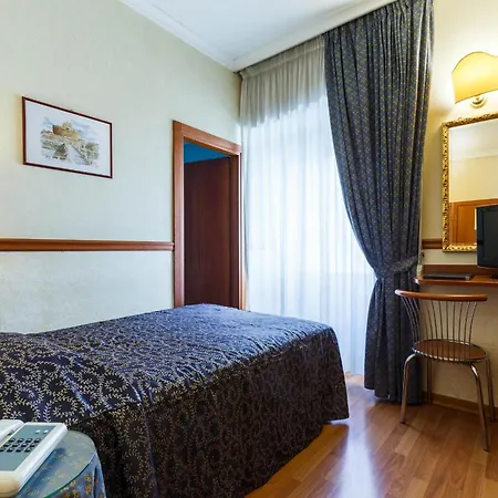 Hotel Paris-2