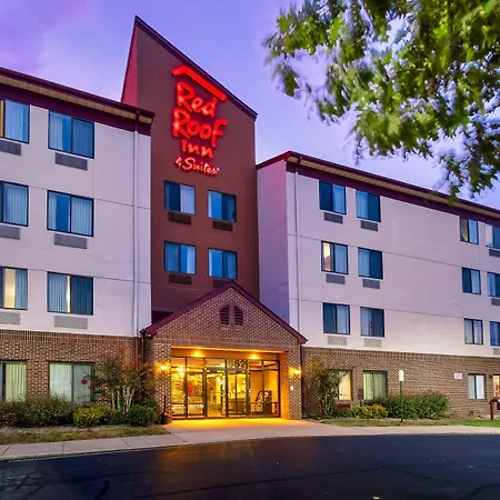 Red Roof Inn & Suites Dover Downtown-3