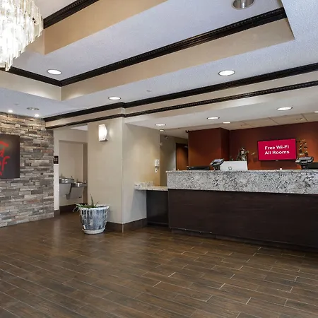 Red Roof Inn & Suites Dover Downtown-2