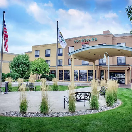 Courtyard Fargo Moorhead, Mn-2