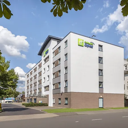 Holiday Inn Express Cologne Muelheim By Ihg-3