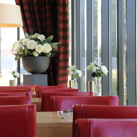 Bastion Hotel Schiphol Hoofddorp-3