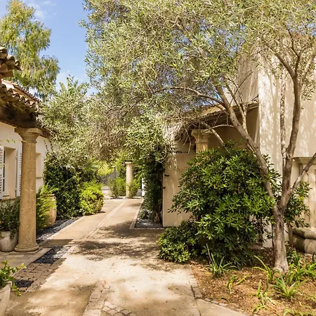 Hotel La Tartane Saint-Tropez-3