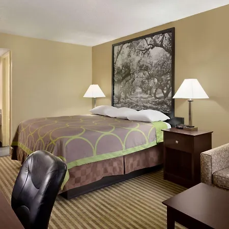 Super 8 By Wyndham Ruston-2