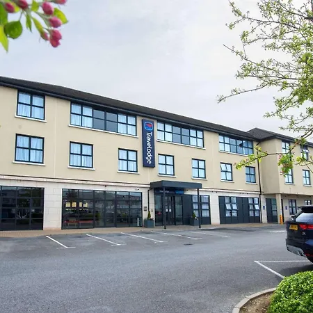 Travelodge Plus Galway-2