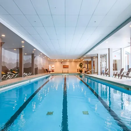 Le Grand Lodge Mont Tremblant-3