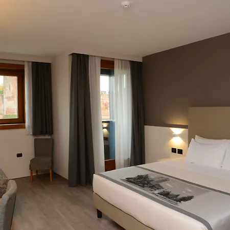 Albergo Roma, BW Signature Collection-2