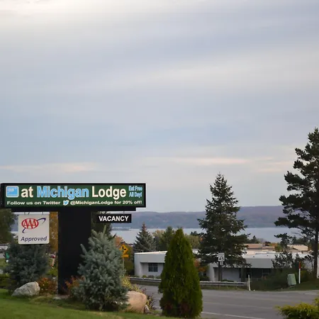 Baymont By Wyndham Petoskey-2