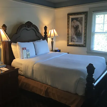 Columbia Gorge Hotel & Spa-3
