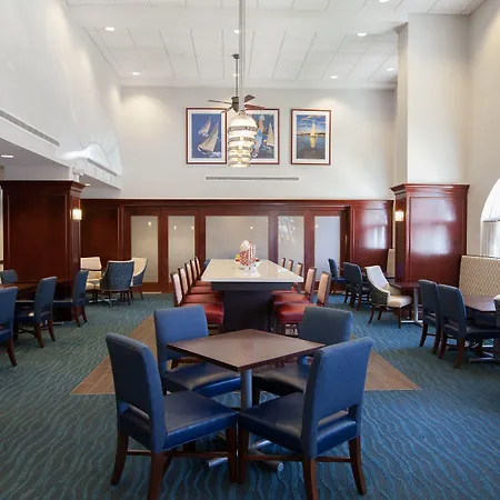 Hampton Inn & Suites Middletown-3
