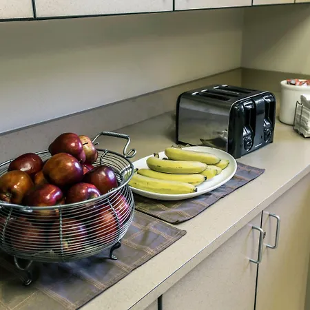 Mainstay Suites Wilmington - University Area-2