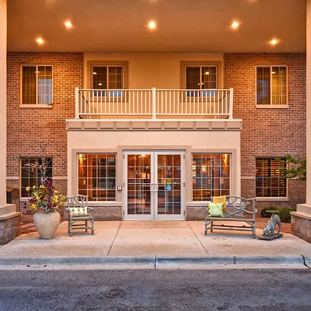 Grandstay Hotel & Suites La Crosse-2