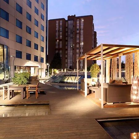 Eurostars Suites Mirasierra-3