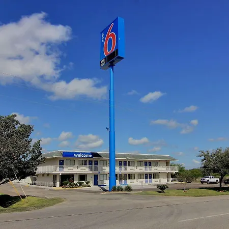 Motel 6-Kingsville, Tx-2