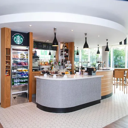 Holiday Inn London West By Ihg-2