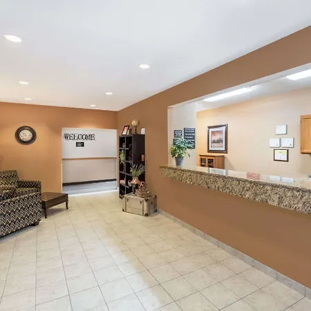 Super 8 By Wyndham Fort Dodge Ia-2