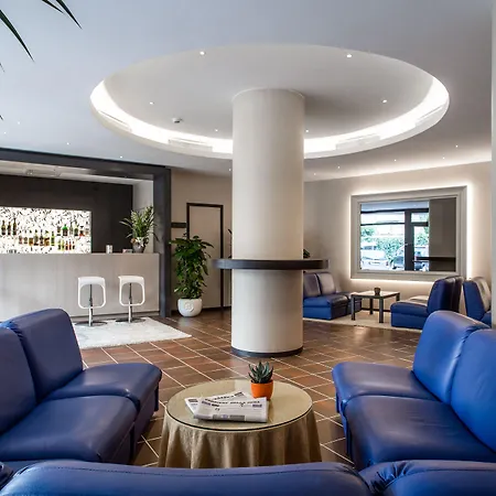 Hotel Mirage-3